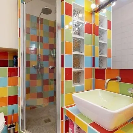 Apartment New 1 Bedroom In Folie-mericourtoberkampf Paris